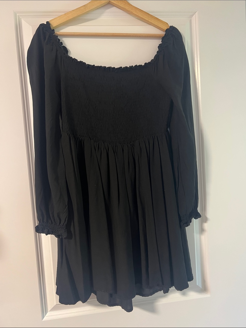 Black Long Sleeve Smocked Bodice Dress - Women